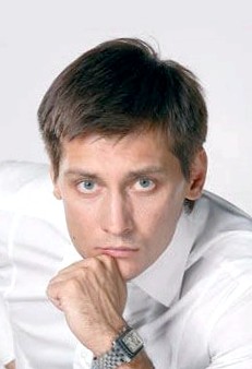 Дмитрий Гудков, биография, новости, фото - узнай вce!